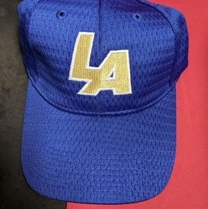 Kid's "LA" baseball hat